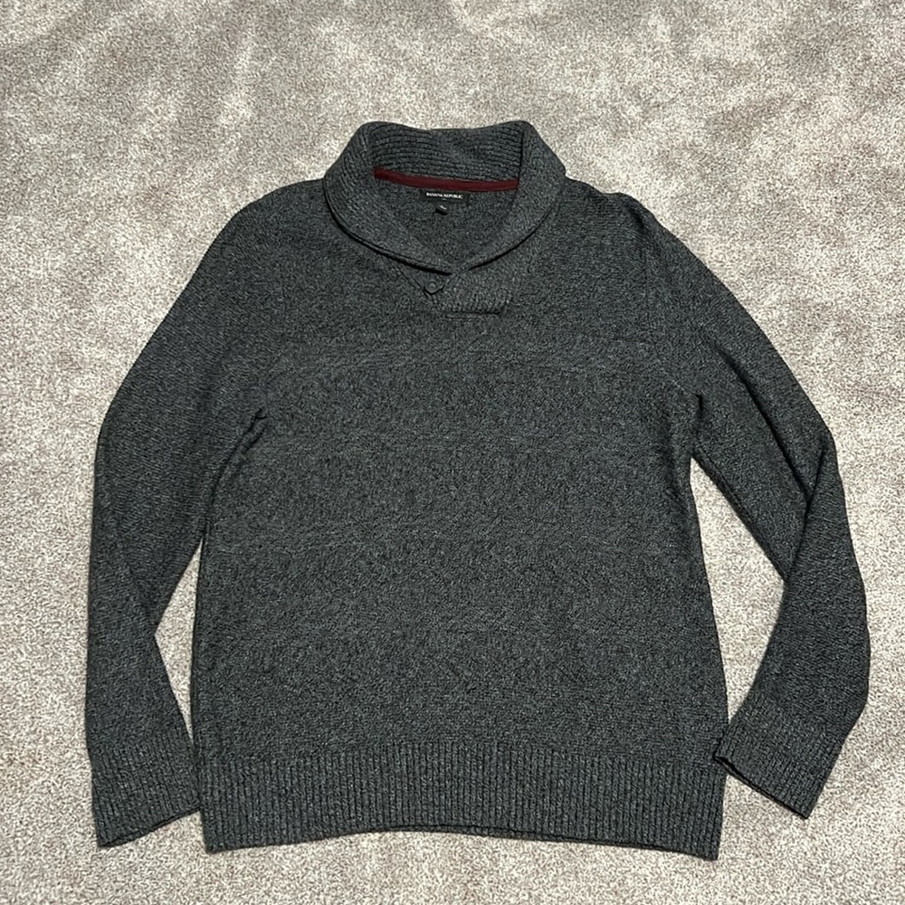 Banana Republic men’s sweater size Large
